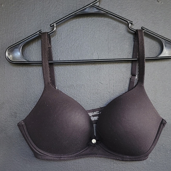 Victoria's Secret Wear Everywhere Black No Wire Bra 36C - Picture 2 of 9